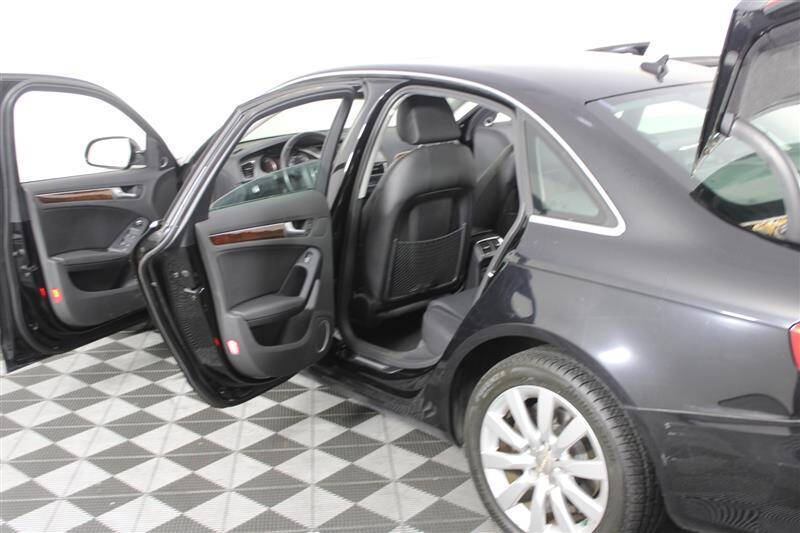 2010 Audi A4 2.0T quattro Premium Plus