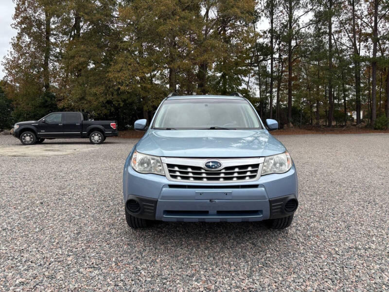 2011 Subaru Forester X Premium Package photo 2