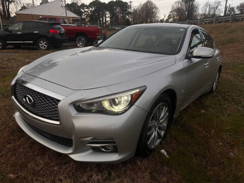 2015 Infiniti Q50 Premium