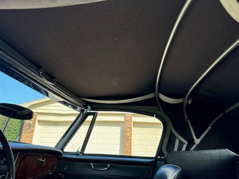 1966 Austin-Healey 3000