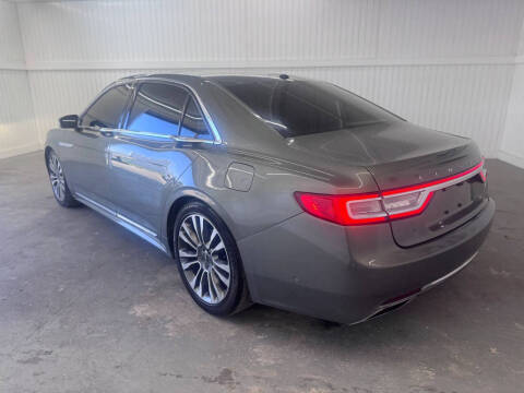 2017 Lincoln Continental Select