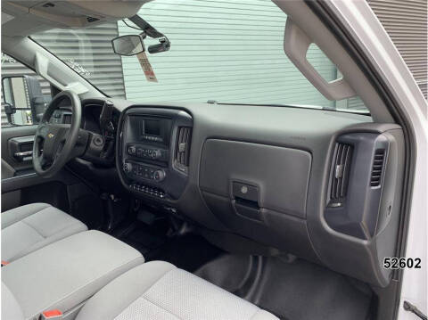 2024 Chevrolet Silverado 5500HD