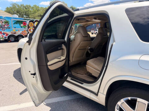 2011 GMC Acadia Denali