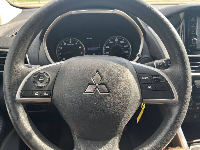 2019 Mitsubishi Eclipse Cross ES