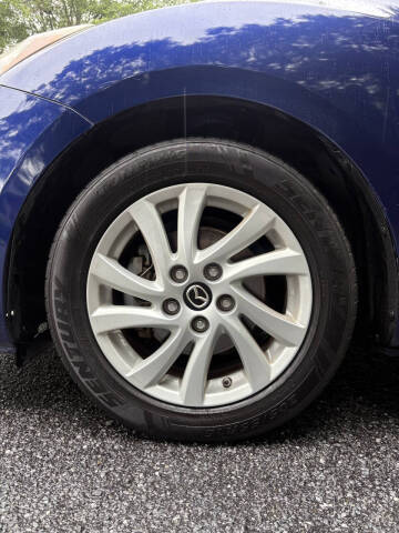 2013 Mazda MAZDA3 i Touring