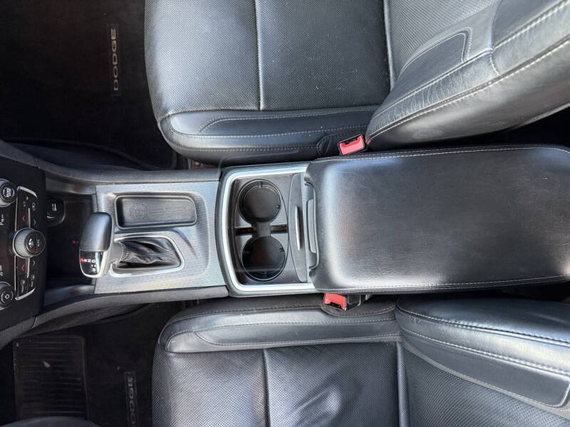 2017 Dodge Charger SXT