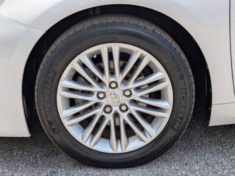 2016 Lexus ES 350