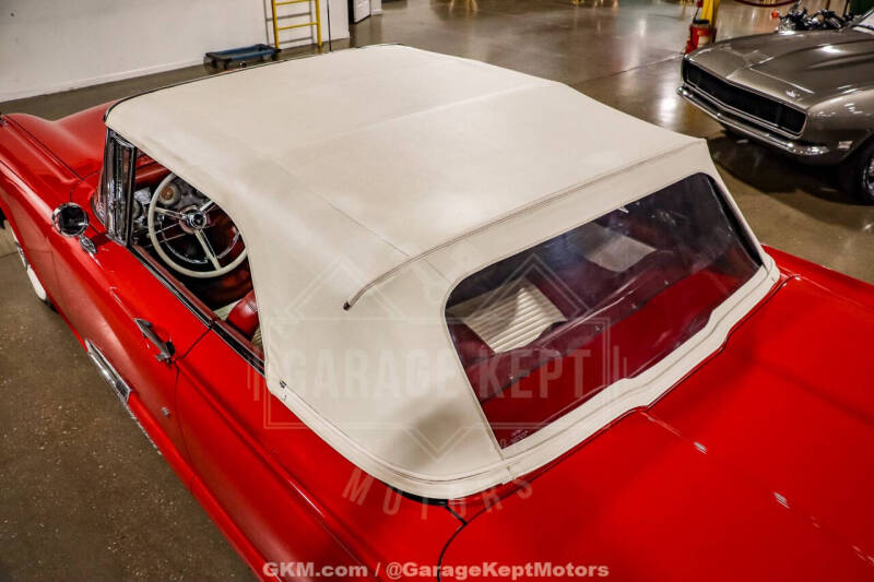 1959 Ford Thunderbird