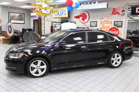 2014 Volkswagen Passat 1.8T S PZEV