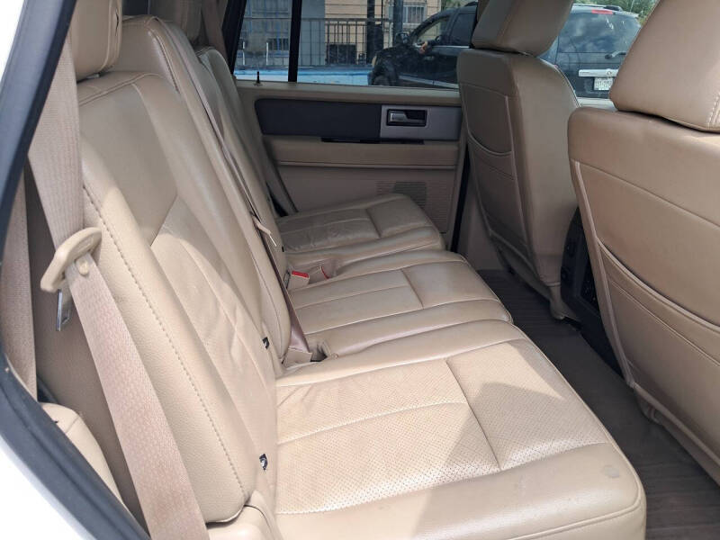 2011 Ford Expedition XLT