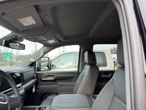 2025 GMC Sierra 2500HD