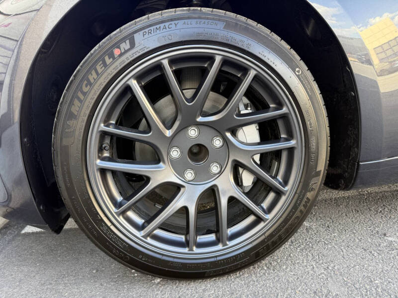 2026 Tesla Model 3 Premium