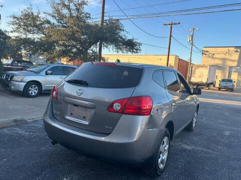 2010 Nissan Rogue for sale at Dynasty Auto in Dallas TX