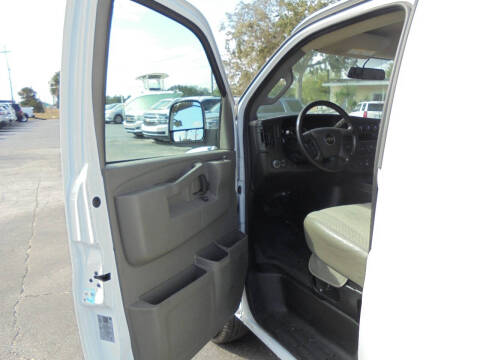 2022 Chevrolet Express 2500