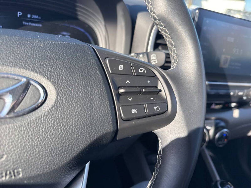 2024 Hyundai Venue SEL