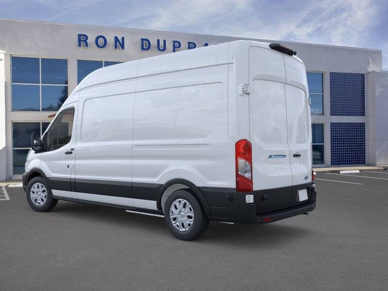 2026 Ford E-Transit 350