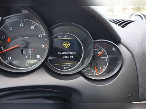 2014 Porsche Cayenne Platinum