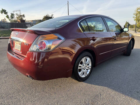 2012 Nissan Altima 2.5 S