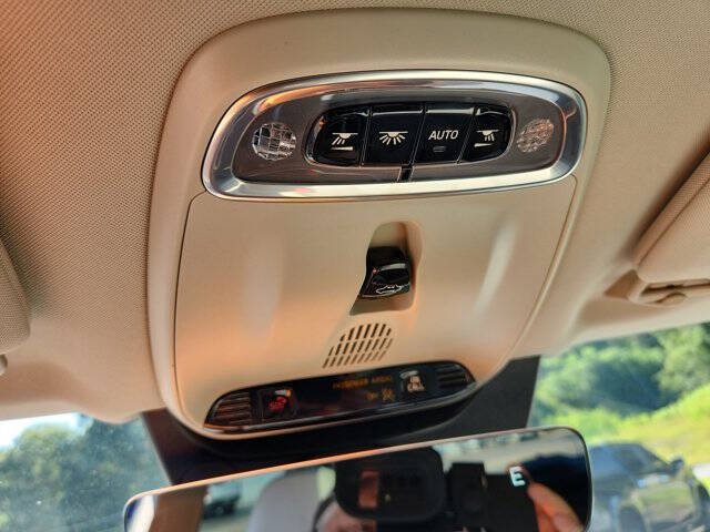 2020 Volvo XC90 T6 Inscription 6-Passenger