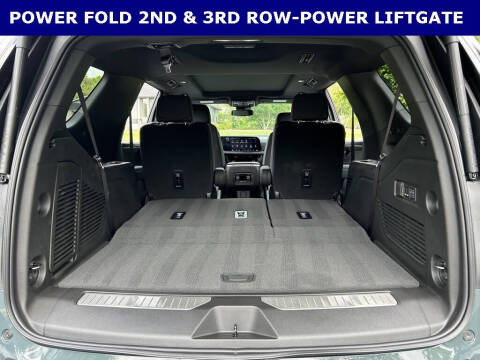 2025 Chevrolet Tahoe RST