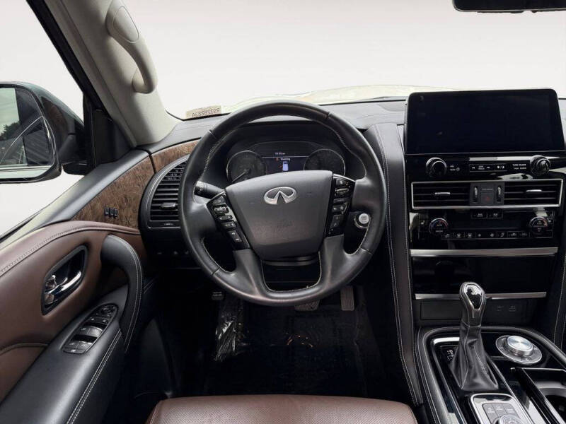 2024 Infiniti QX80 Premium Select