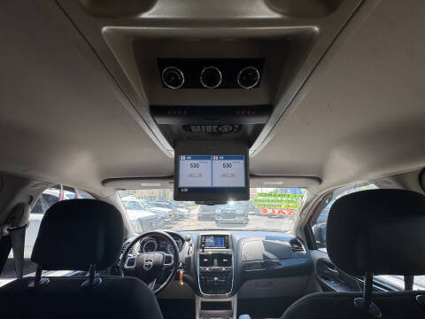 2012 Dodge Grand Caravan Crew