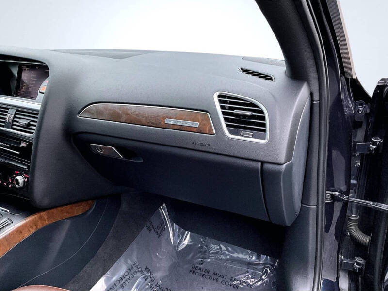 2015 Audi A4 2.0T quattro Premium