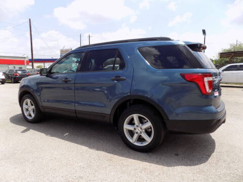 2018 Ford Explorer