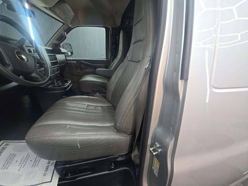 2020 Chevrolet Express 2500