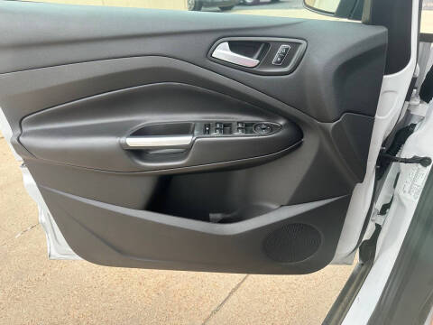 2016 Ford C-MAX Hybrid SE