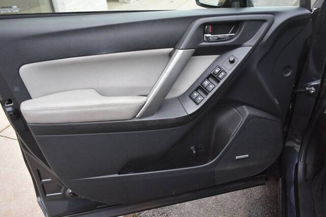 2015 Subaru Forester 2.5i Touring