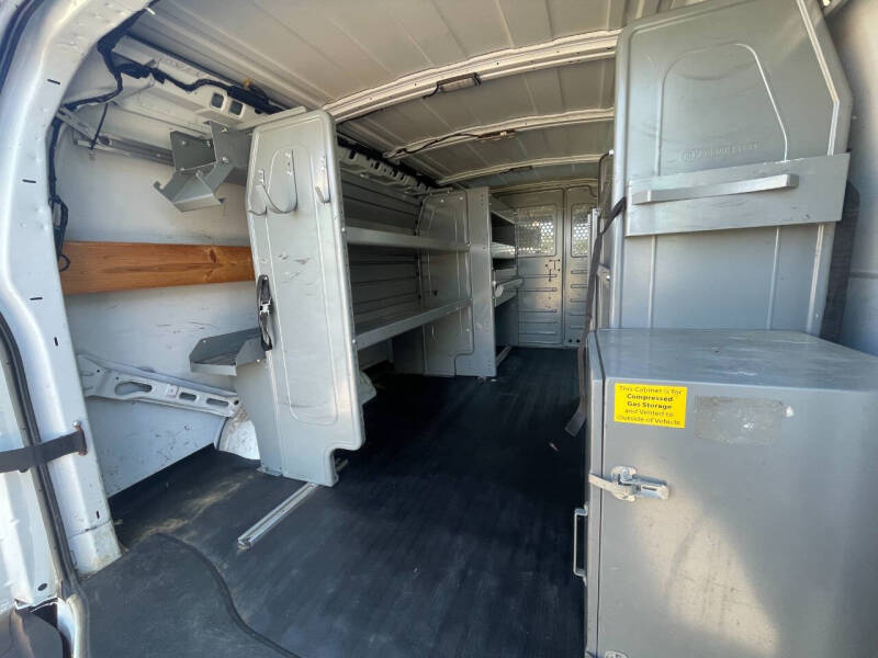 2015 Chevrolet Express 2500