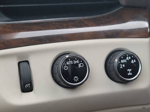 2016 Cadillac Escalade ESV Luxury Collection