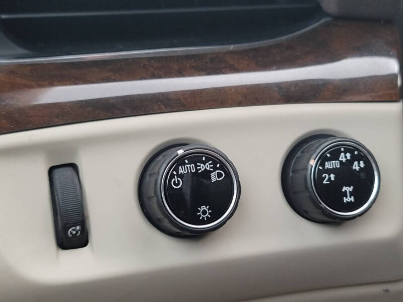 2016 Cadillac Escalade ESV Luxury Collection