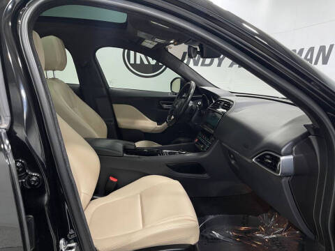 2020 Jaguar F-PACE 25t Premium