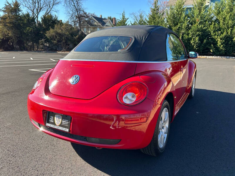 2007 Volkswagen New Beetle 2.5 photo 9