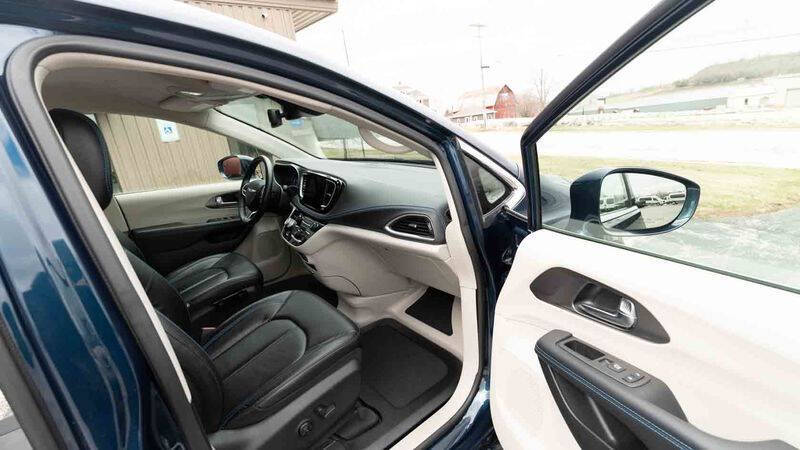 2021 Chrysler Pacifica Touring L