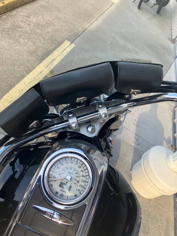 2006 Suzuki Boulevard