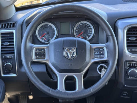 2024 RAM 1500 Classic SLT