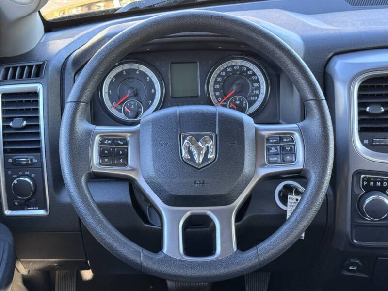 2024 RAM 1500 Classic SLT