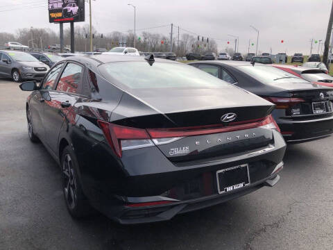 2023 Hyundai Elantra