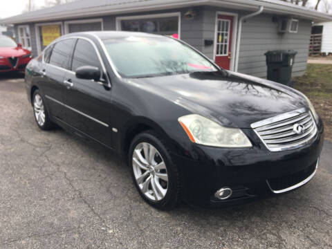 2008 Infiniti M35 for sale at Antique Motors in Plymouth IN