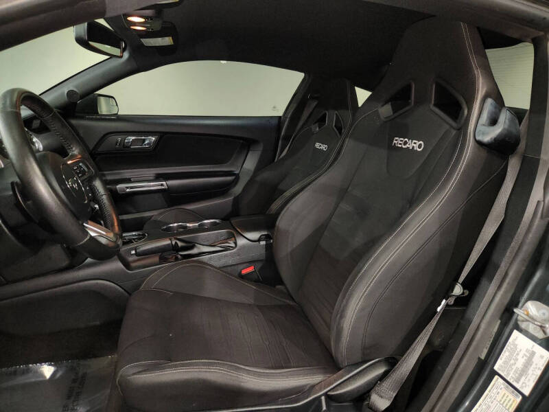 2015 Ford Mustang