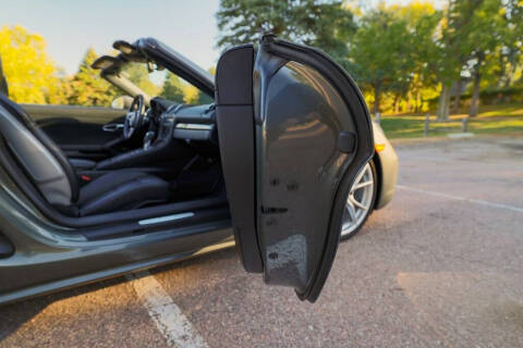 2021 Porsche 718 Boxster