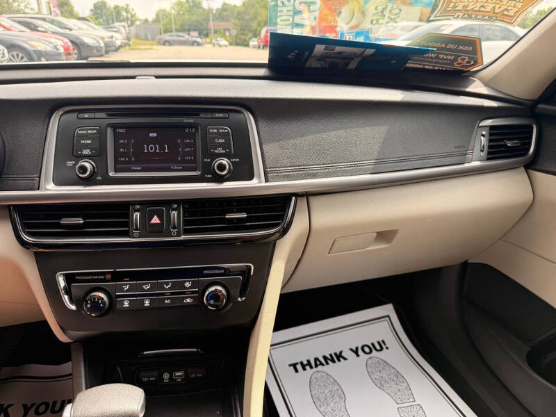 2017 Kia Optima LX