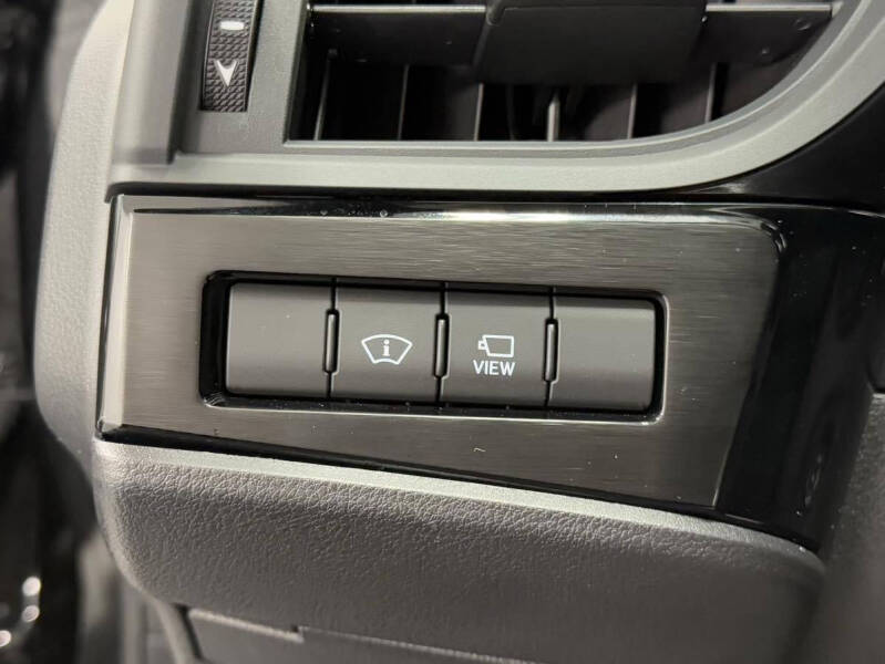 2025 Lexus ES 350 Ultra Luxury