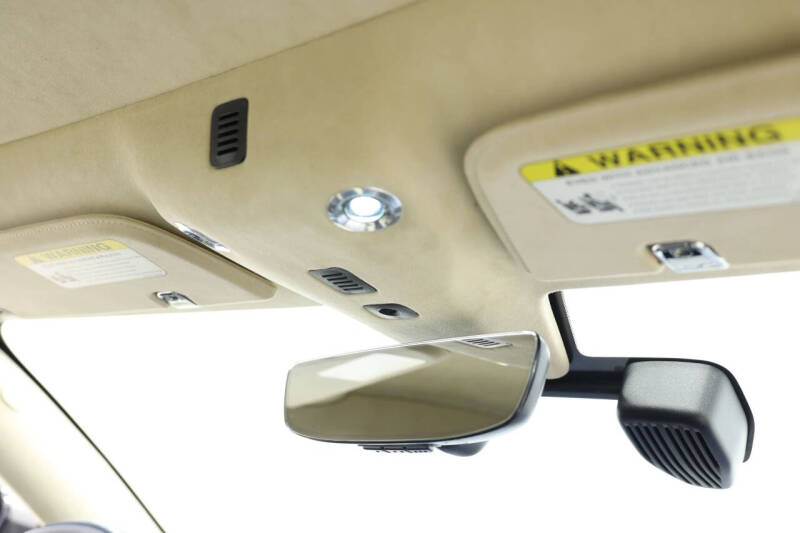 2017 Aston Martin DB11