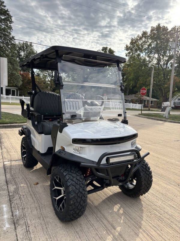 2025 Denago EV Nomad XL