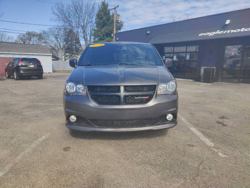 Used 2018 Dodge Grand Caravan SE Plus with VIN 2C4RDGBG8JR230908 for sale in Hamilton, OH