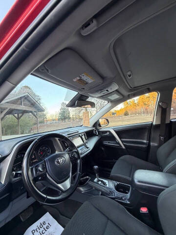 2017 Toyota RAV4 XLE